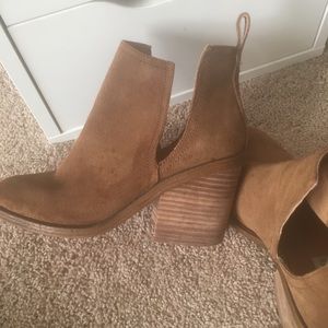 Steve Madden Sharini booties